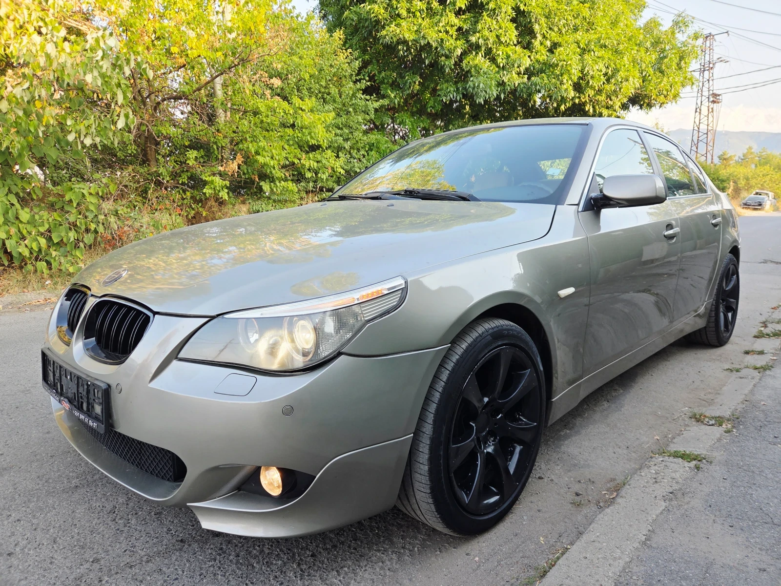 BMW 530 D/XDRIVE/M-PACK/EURO4 , снимка 4 - Автомобили и джипове - 55772618