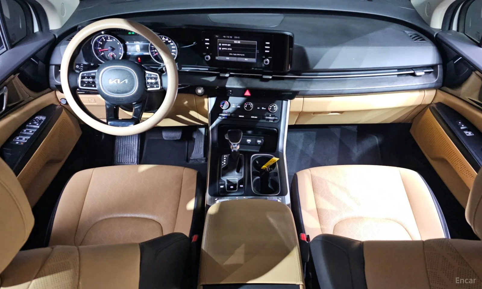 Kia Carnival 3.5 Само на газ\Подгреви\Обдухване, снимка 7 - Автомобили и джипове - 56327270