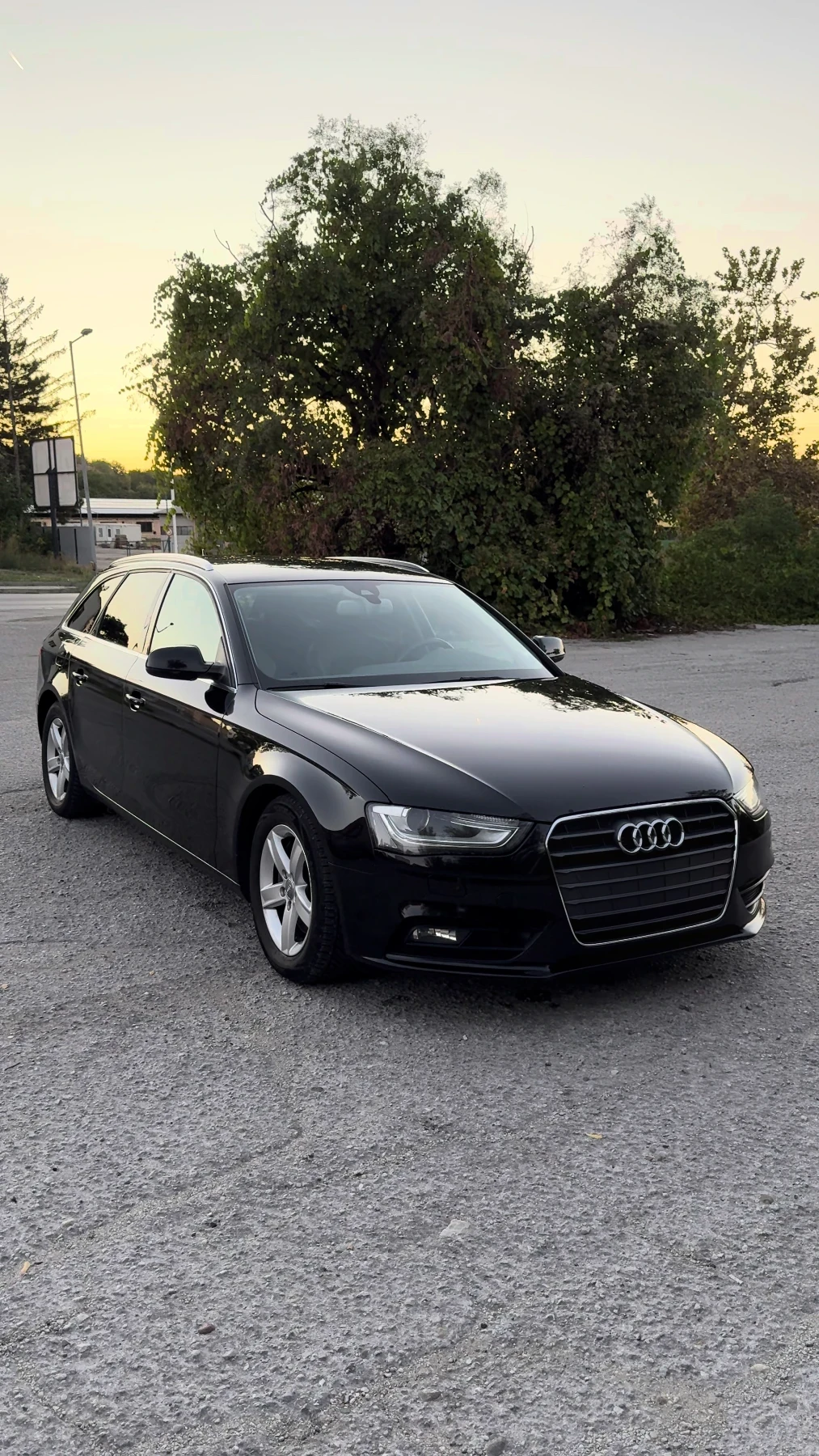 Audi A4, снимка 3 - Автомобили и джипове - 56454251