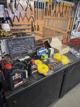 Jeep Grand cherokee 4.7l V8 - 10000 € / 19558.30 лв. - 96123277 11