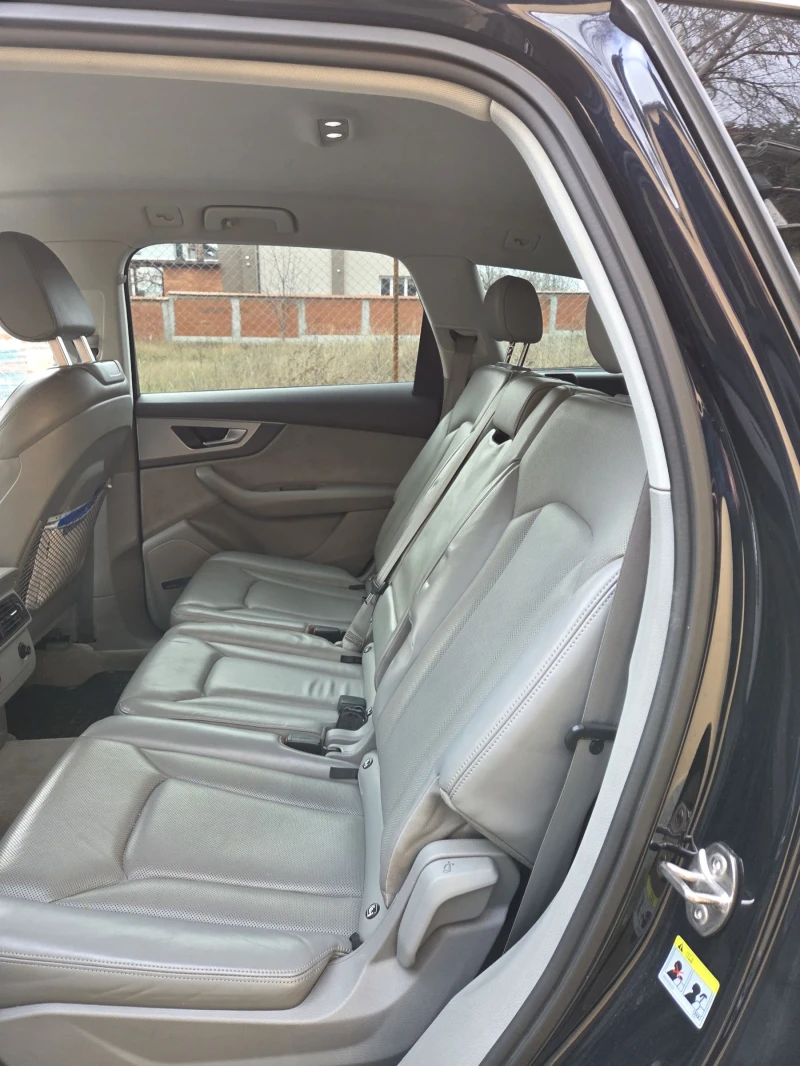 Audi Q7, снимка 7 - Автомобили и джипове - 52789409