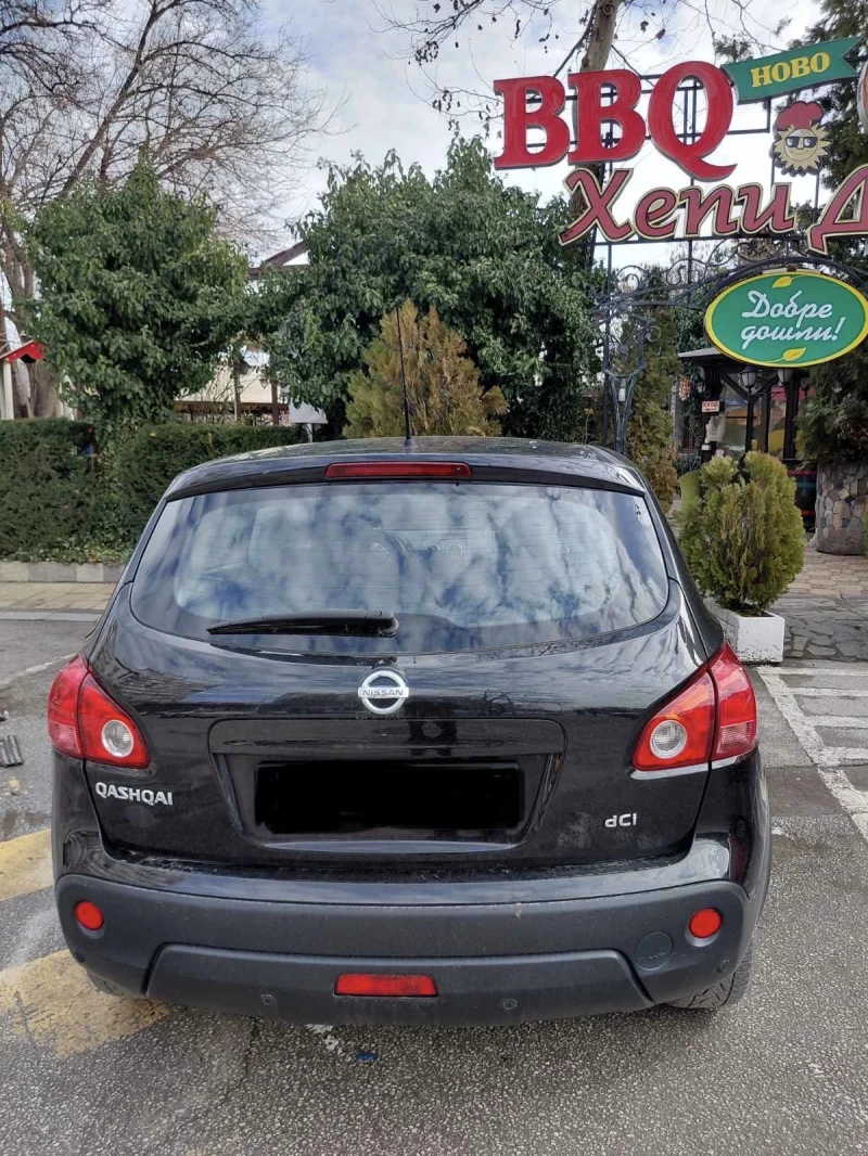 Nissan Qashqai 2.0, снимка 11 - Автомобили и джипове - 53418926