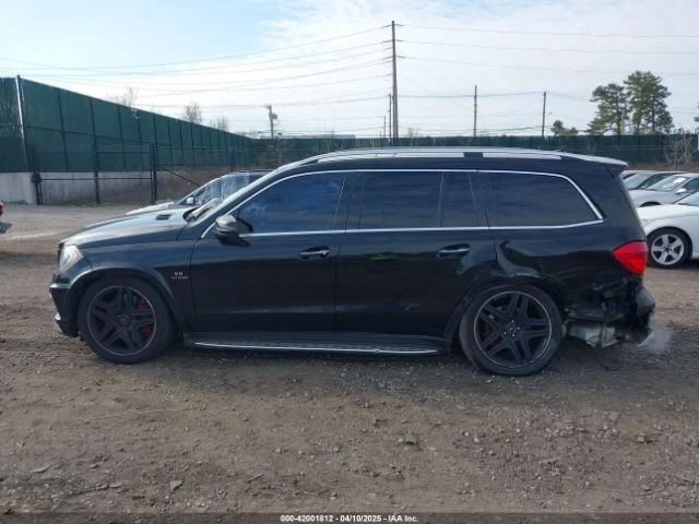 Mercedes-Benz GL 63 AMG 4MATIC * Възможност за Лизинг*  - изображение 8