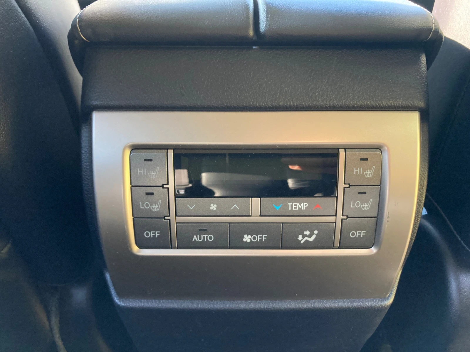 Toyota Land cruiser GX 460 - изображение 10