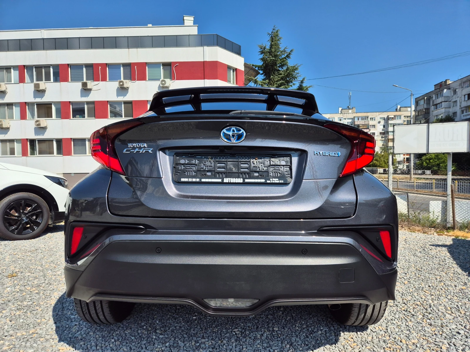 Toyota C-HR 1.8 HIBRID-LED-LINE ASSIST-PODGREV-CAMERA - изображение 6