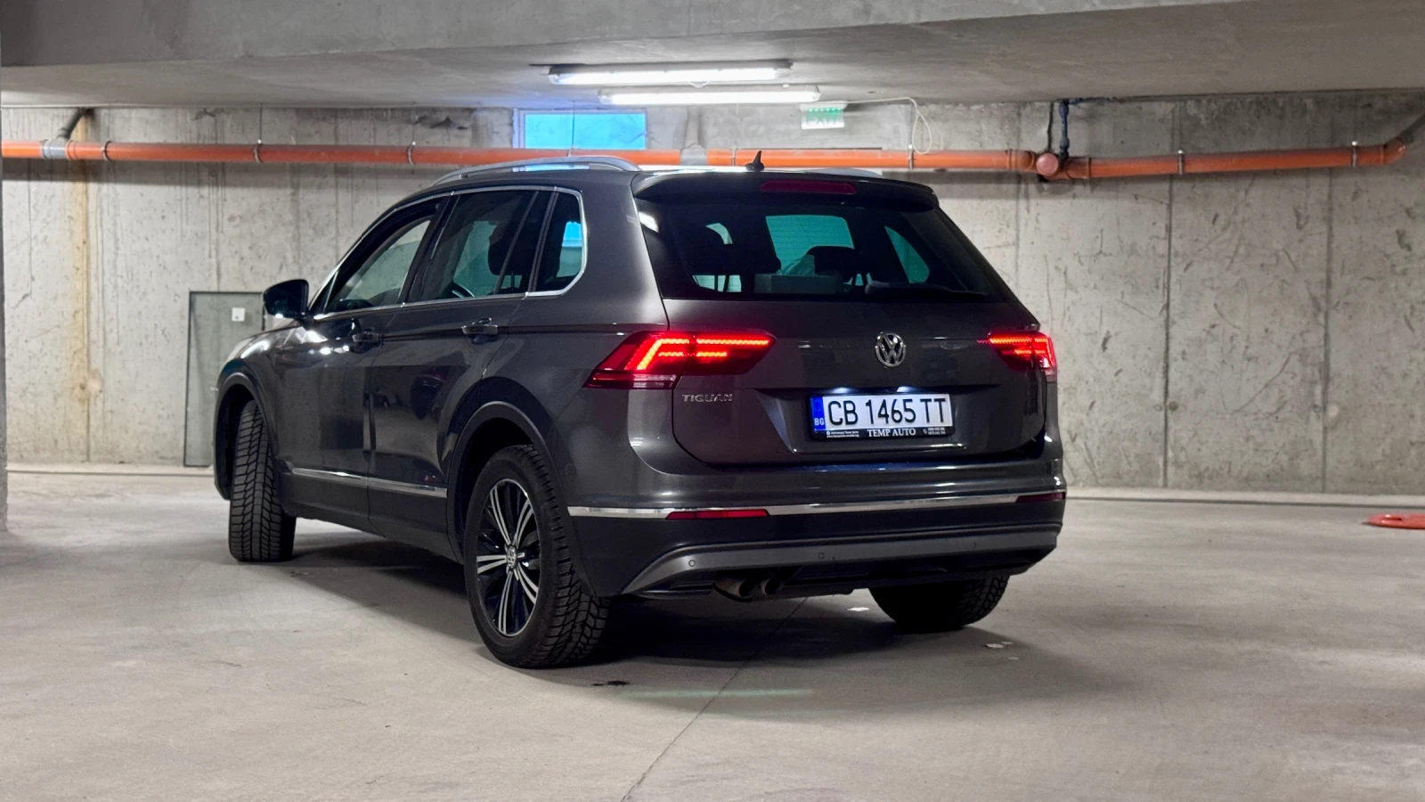 VW Tiguan Highline 4 Motion 190 HP, снимка 6 - Автомобили и джипове - 53725002