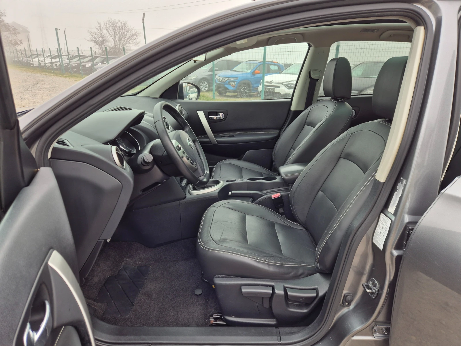 Nissan Qashqai + 2 1.6DCI , снимка 13 - Автомобили и джипове - 53833696