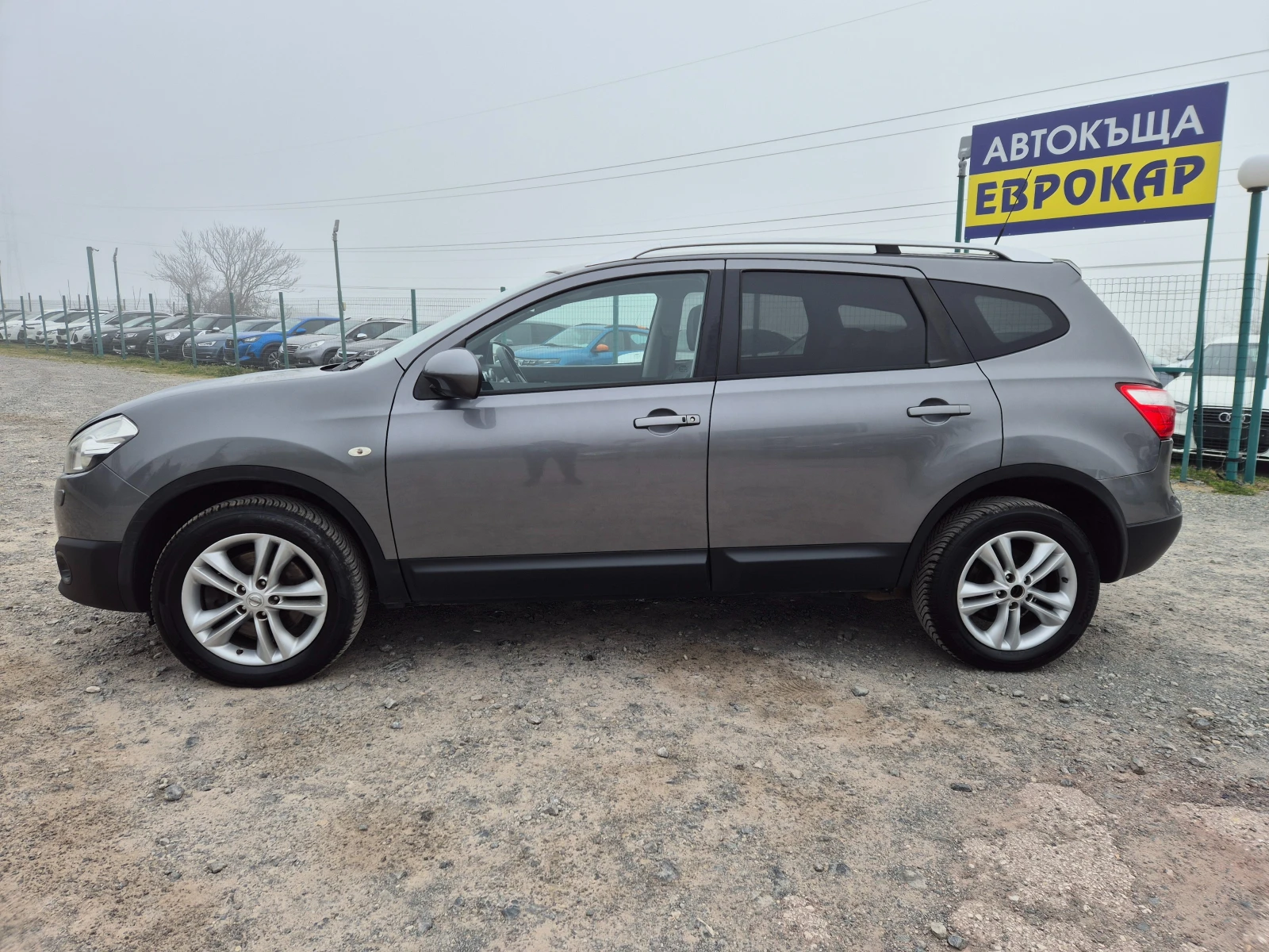 Nissan Qashqai + 2 1.6DCI , снимка 2 - Автомобили и джипове - 53833696