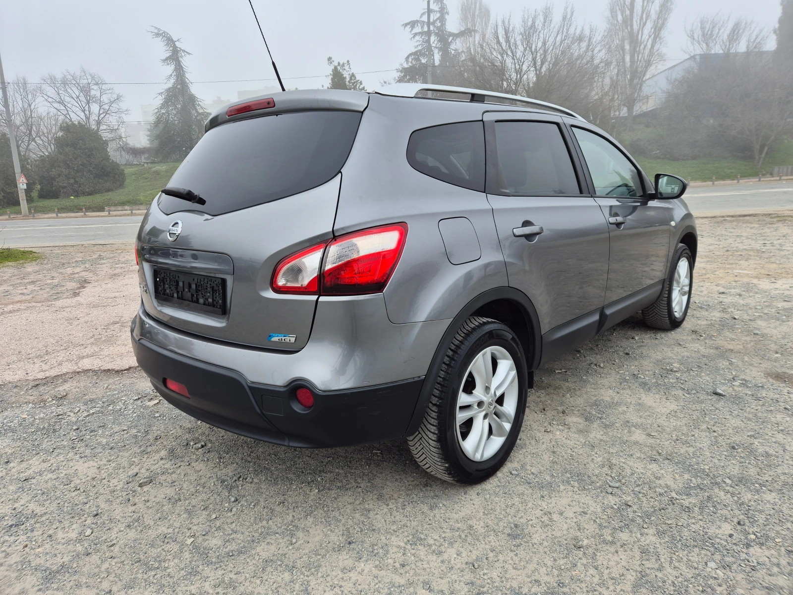 Nissan Qashqai + 2 1.6DCI , снимка 5 - Автомобили и джипове - 53833696