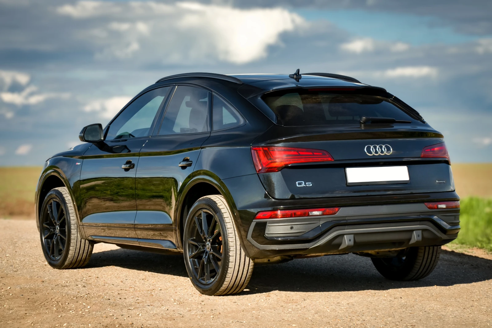 Audi Q5 Audi Q5 Sportback - S-line - Panorama  - 45 , снимка 5 - Автомобили и джипове - 54566730