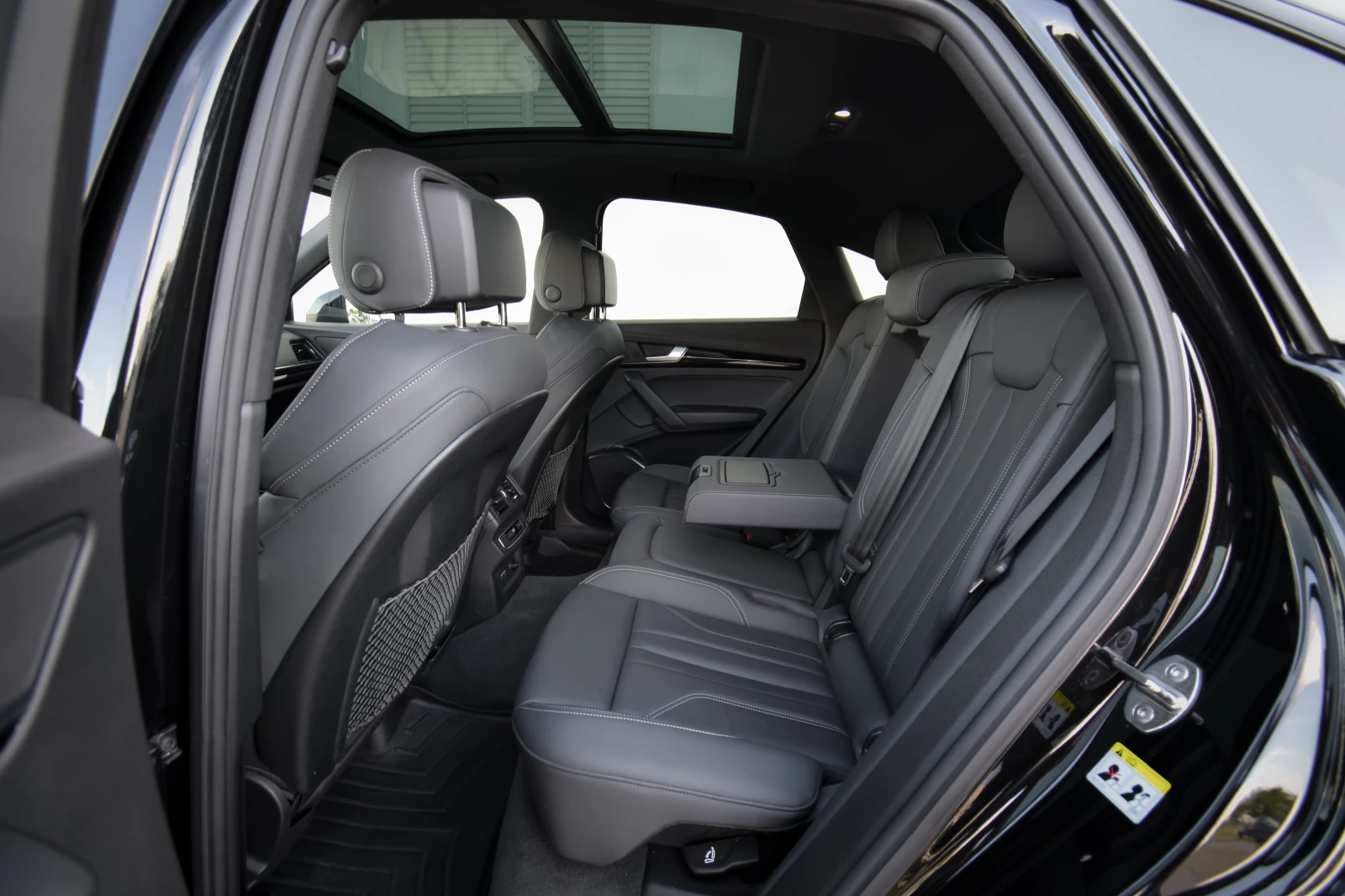Audi Q5 Audi Q5 Sportback - S-line - Panorama  - 45 , снимка 8 - Автомобили и джипове - 54566730