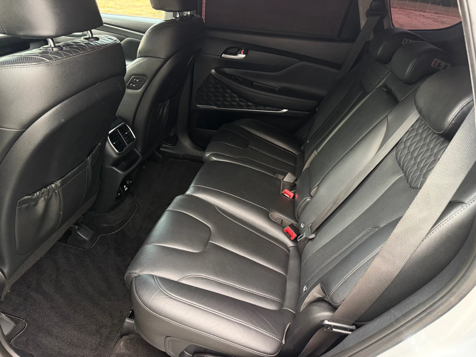 Hyundai Santa fe 2.2 CRDi 4x4 Premium HTRAC/ Всички екстри, снимка 13 - Автомобили и джипове - 54784327