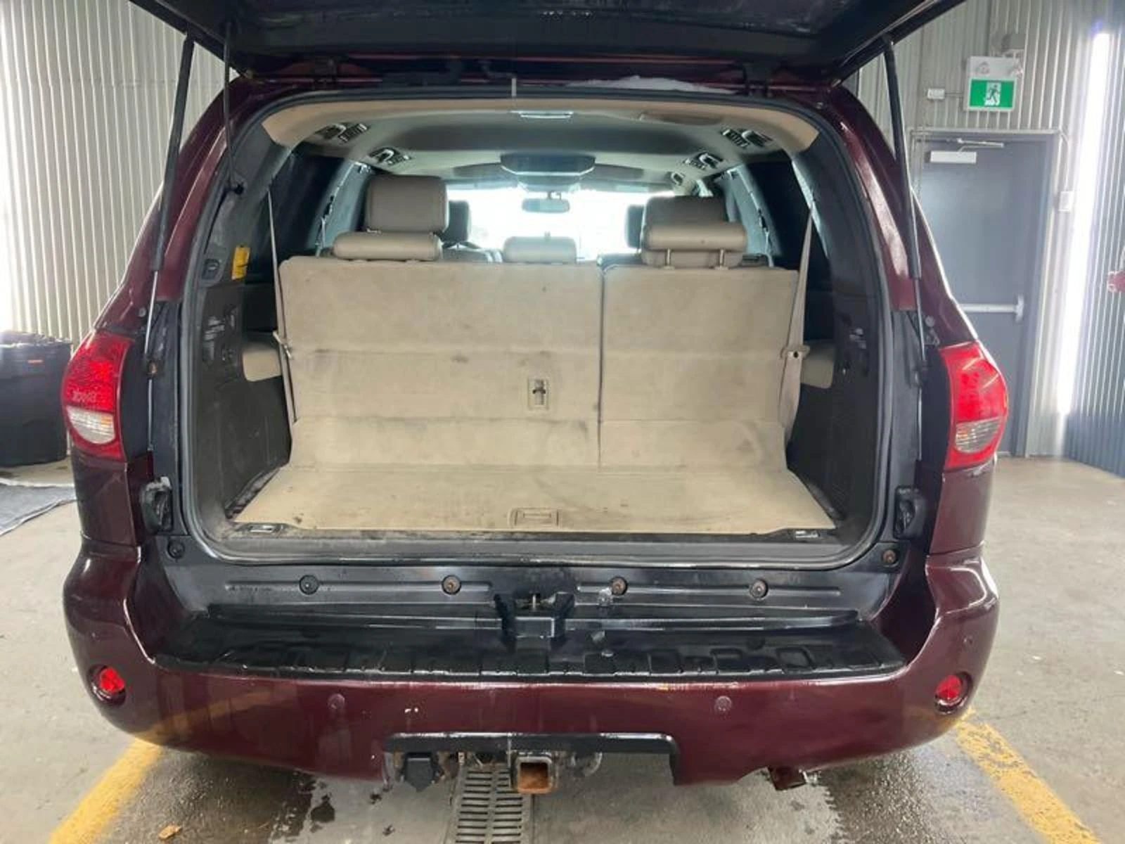 Toyota Sequoia * Platinum * АВТОКРЕДИТ БЕЗ ПЪРВОНАЧАЛНА ВНОСКА* , снимка 15 - Автомобили и джипове - 56051845