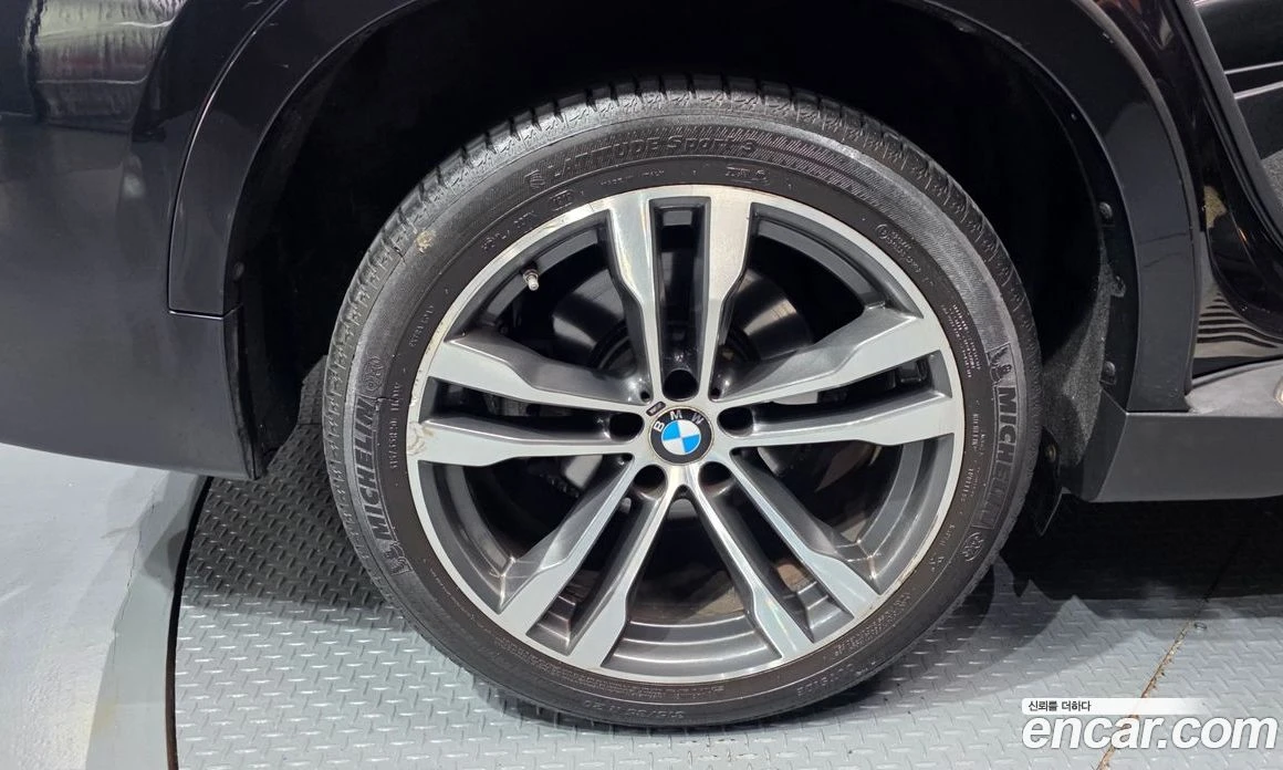 BMW X6 M50d, снимка 5 - Автомобили и джипове - 56157040