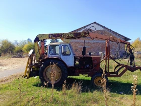 Трактор ЮМЗ с щипка, снимка 3