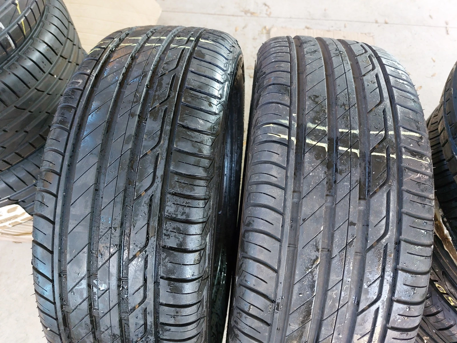  215/55R17 | Mobile.bg   2