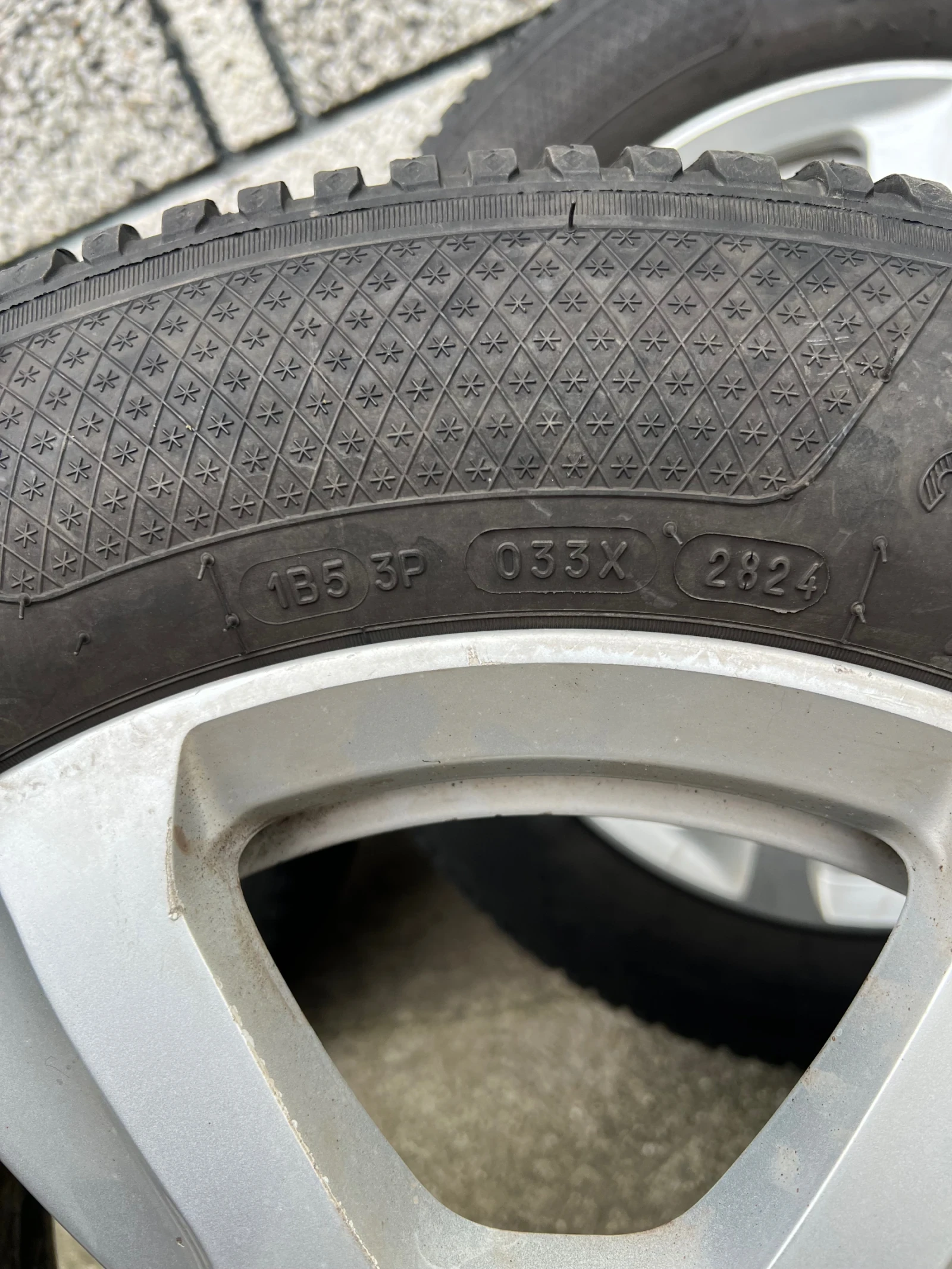 Гуми с джанти Kleber 225/55R16, снимка 4 - Гуми и джанти - 54231723