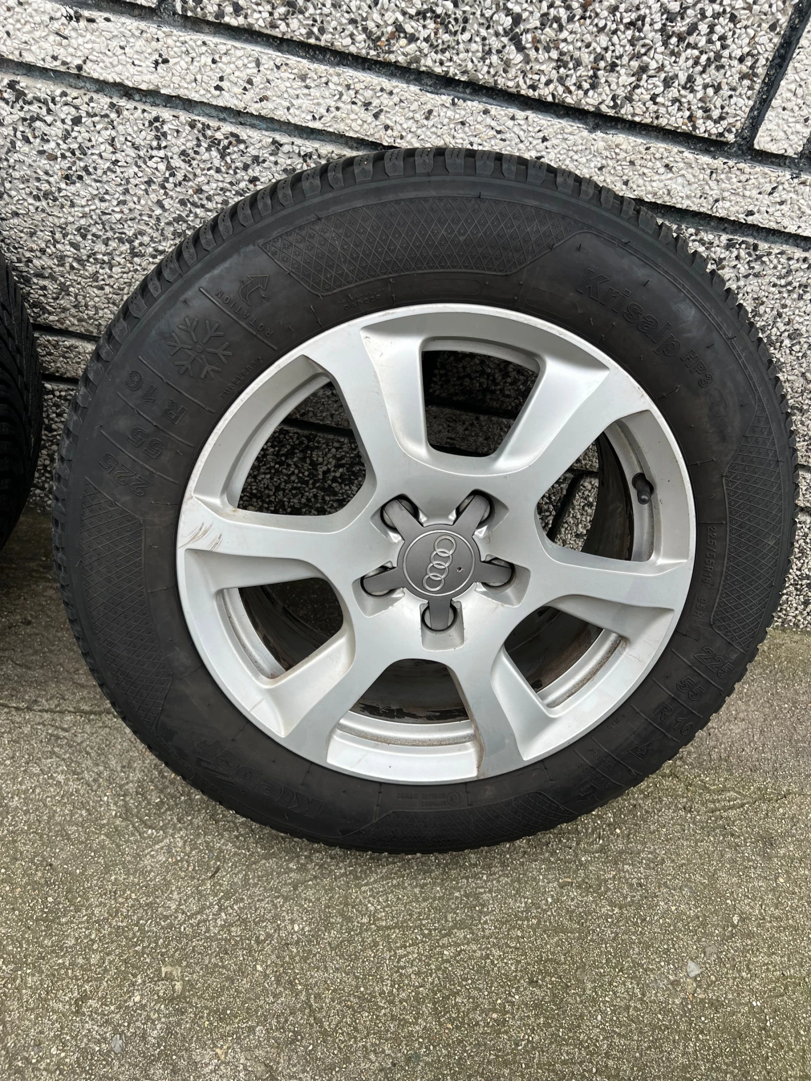 Гуми с джанти Kleber 225/55R16, снимка 6 - Гуми и джанти - 54231723