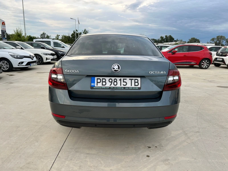 Skoda Octavia STYLE-- 2.0-A/T-ГАРАНЦИОНЕН-150kc, снимка 4 - Автомобили и джипове - 46007460