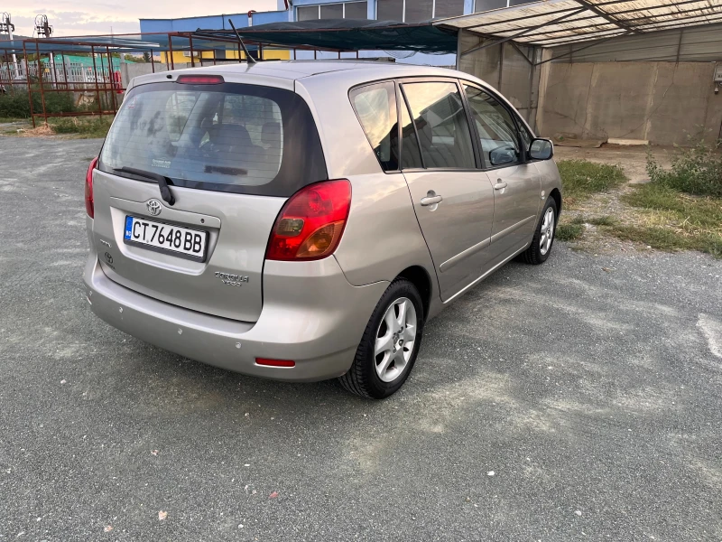 Toyota Corolla verso 1600, снимка 4 - Автомобили и джипове - 47299096