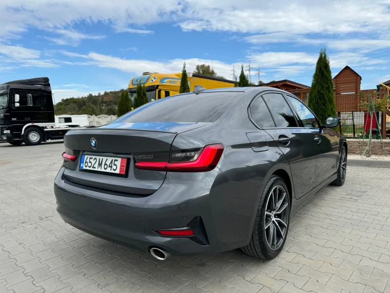 BMW 320 d/Sedan/SportLine/Digital/BrownLeather/Led/Top, снимка 6 - Автомобили и джипове - 47722159