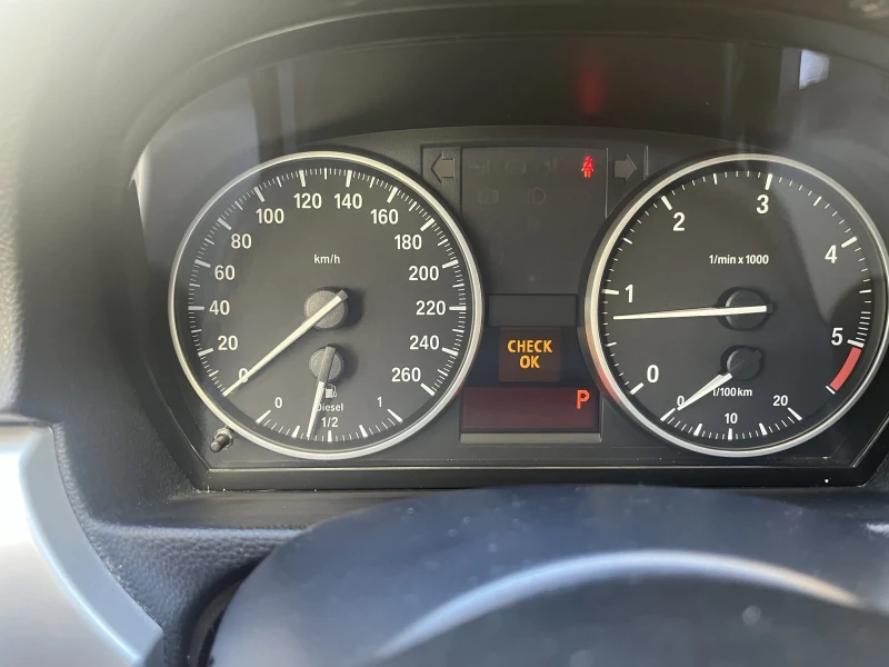 BMW 320 xDrive, снимка 17 - Автомобили и джипове - 52474490