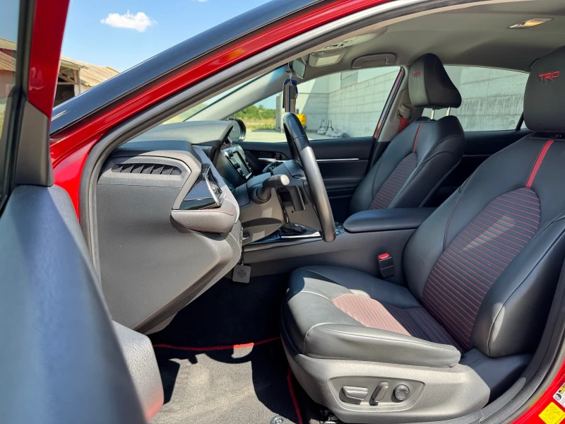 Toyota Camry TRD V6 301кс., снимка 8 - Автомобили и джипове - 51231433