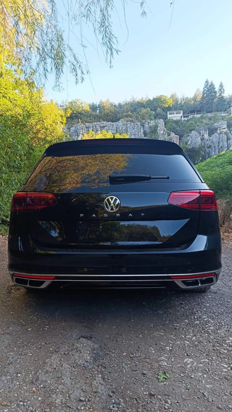 VW Passat R-Line 2.0/150кс, снимка 8 - Автомобили и джипове - 51571088