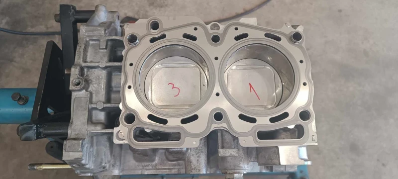 Subaru Forester 2ка турбо донор , снимка 13 - Автомобили и джипове - 53091186