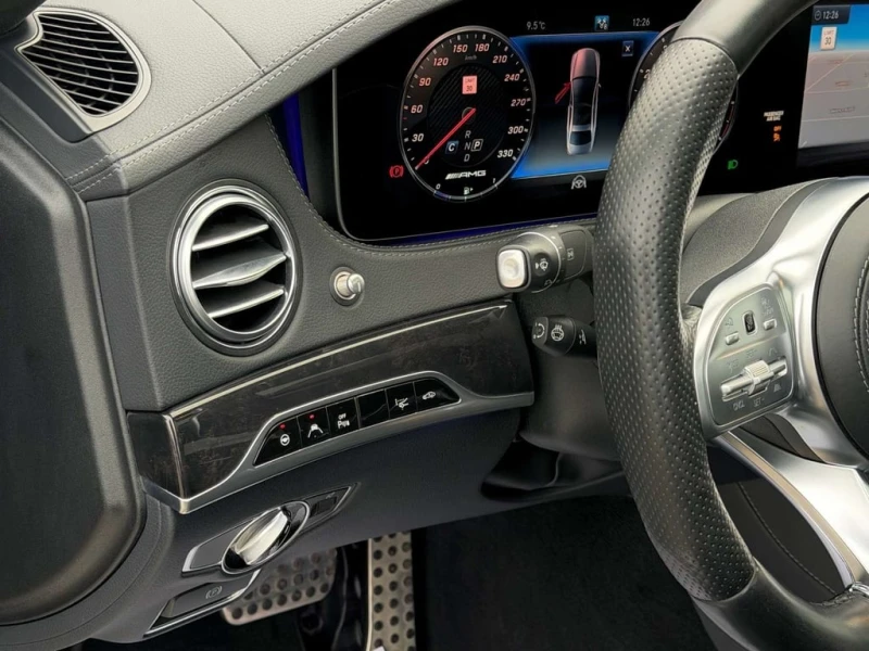 Mercedes-Benz S 63 AMG * CARFAX * БЕЗ ПЪРВОНАЧАЛНА ВНОСКА, снимка 11 - Автомобили и джипове - 53102746