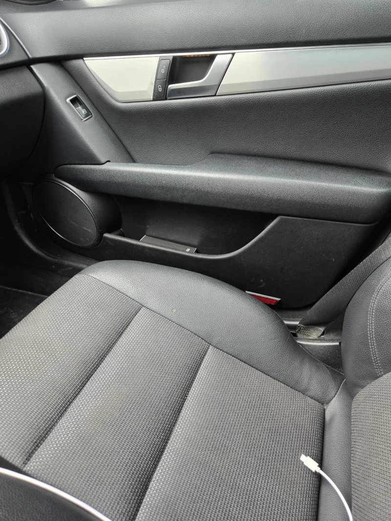 Mercedes-Benz C 220 2014г. С220cdi 136к.с., снимка 13 - Автомобили и джипове - 53281976