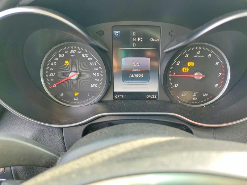 Mercedes-Benz C 300, снимка 9 - Автомобили и джипове - 53502264