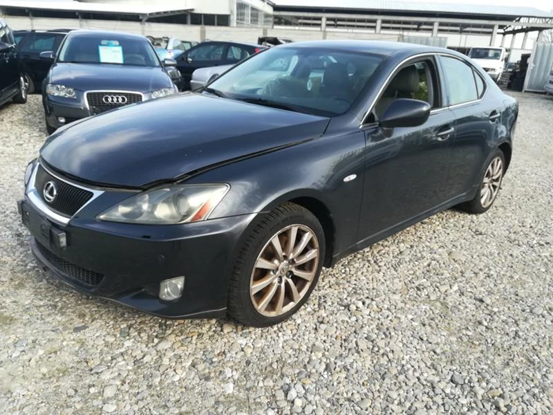 Lexus IS 2.2D /НА ЧАСТИ , снимка 1 - Автомобили и джипове - 34715333