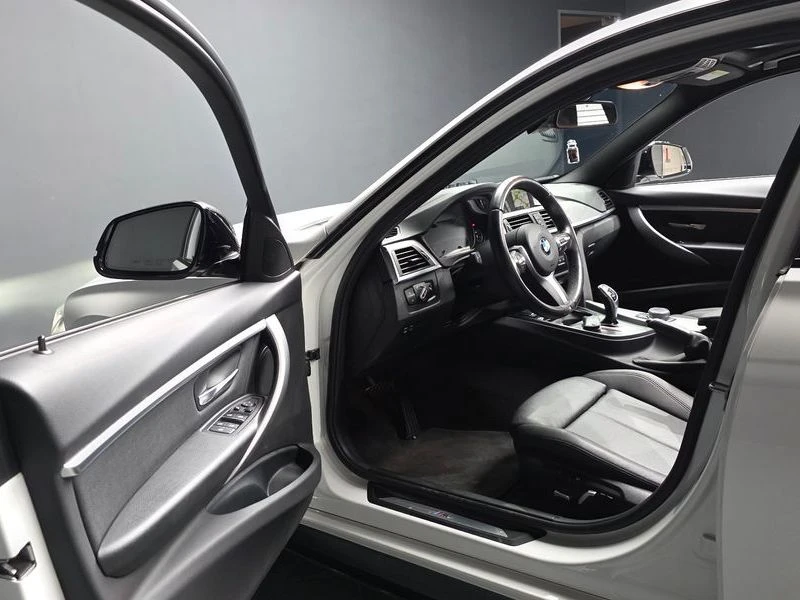 BMW 320 320d M Sport| 190к.с.| ВКЛ.ТЕХНОТЕСТ, снимка 9 - Автомобили и джипове - 55624279
