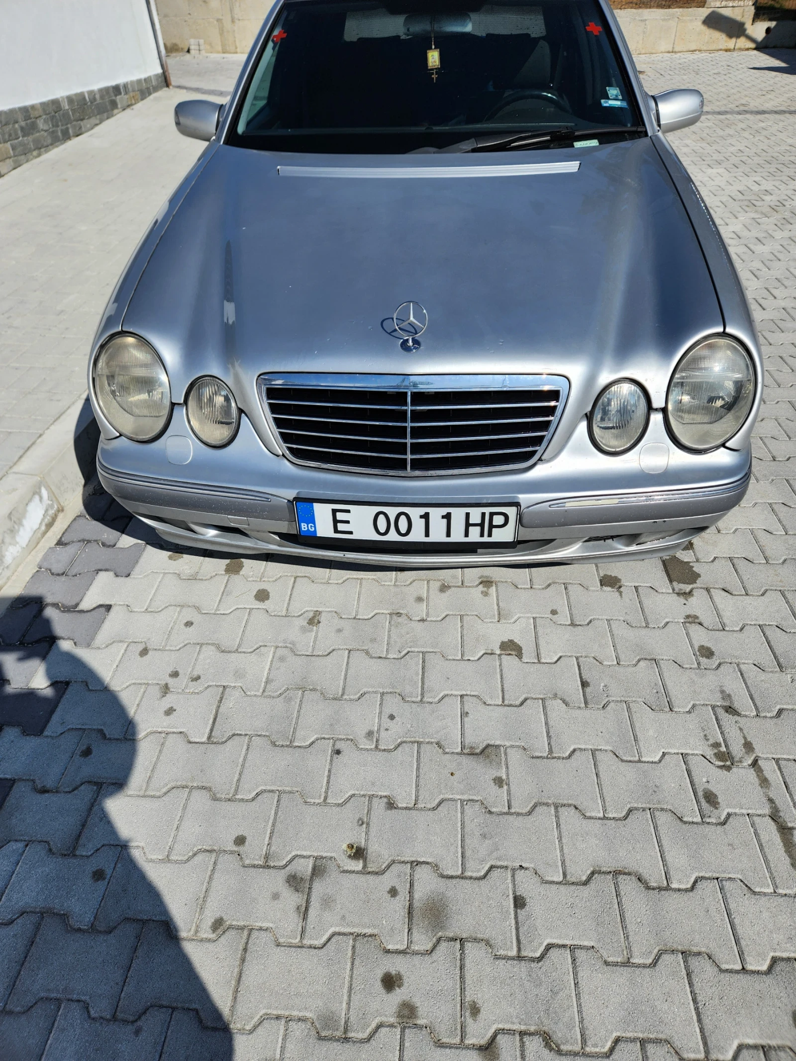 Mercedes-Benz E 320, снимка 1