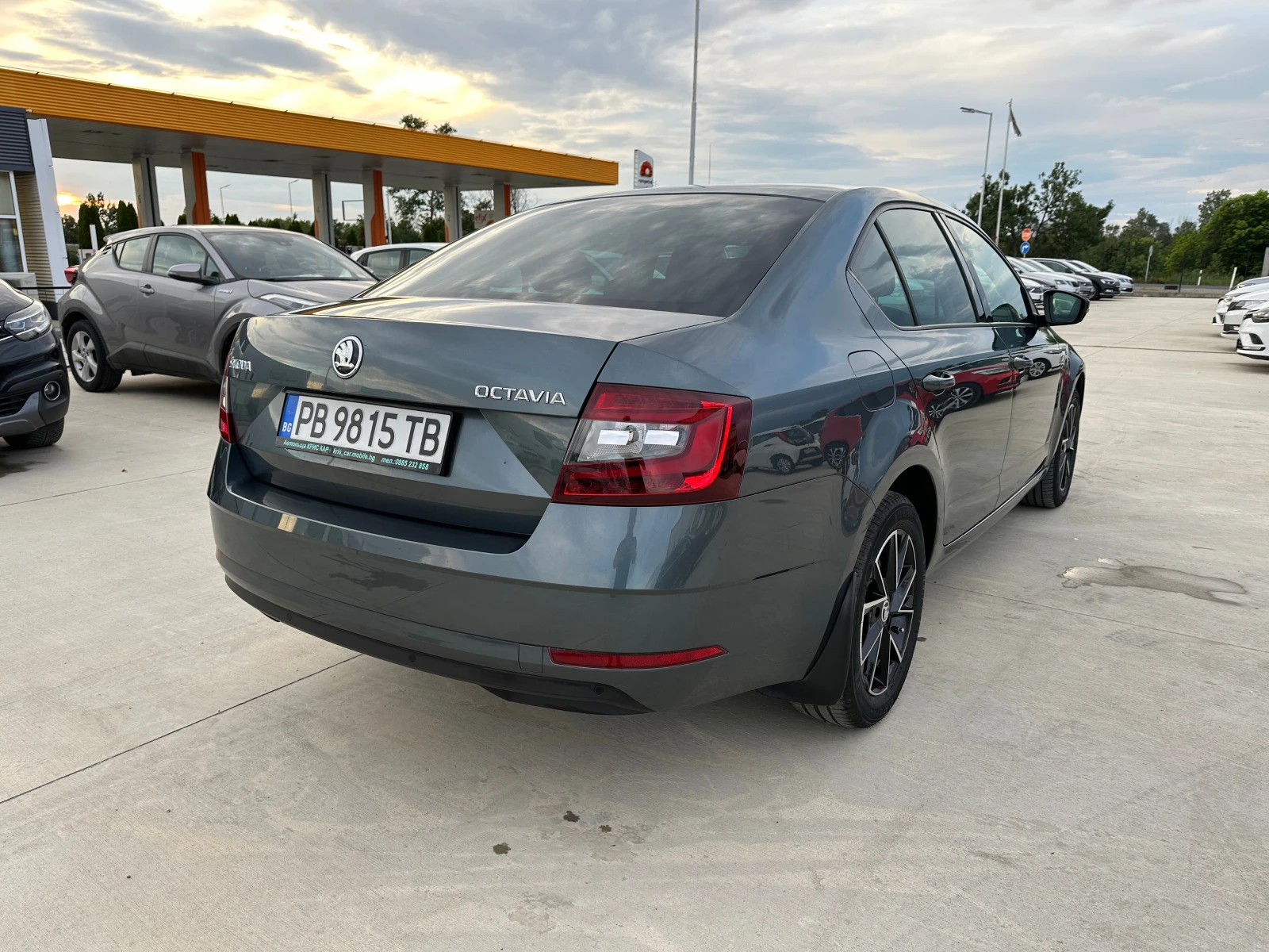 Skoda Octavia STYLE-- 2.0-A/T-ГАРАНЦИОНЕН-150kc - изображение 5