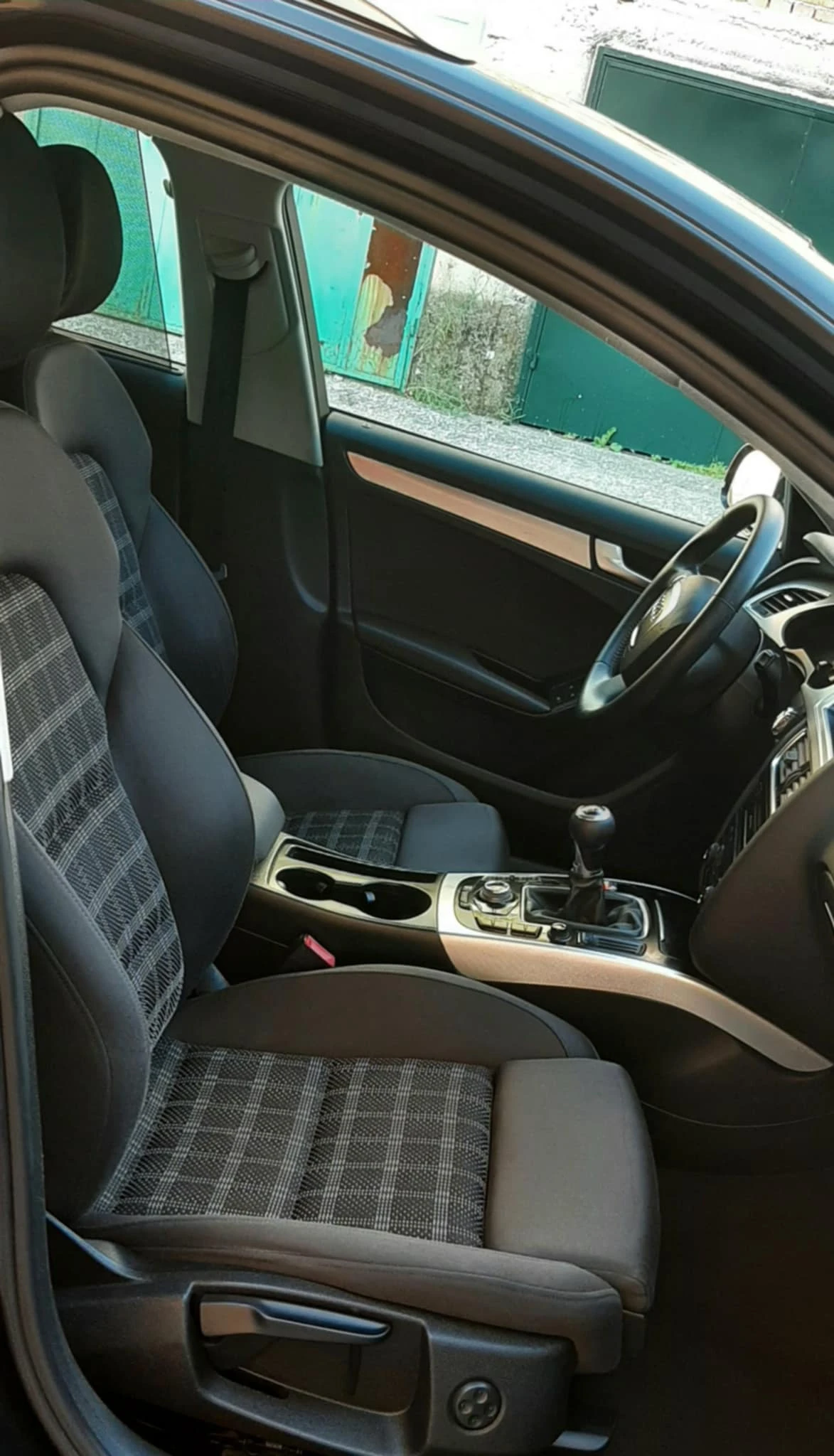 Audi A4 2.0 TDI - изображение 10