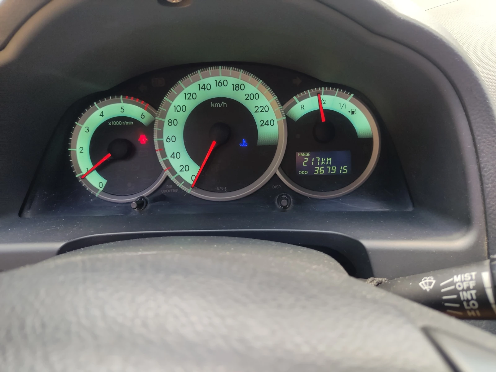 Toyota Corolla verso  - изображение 7