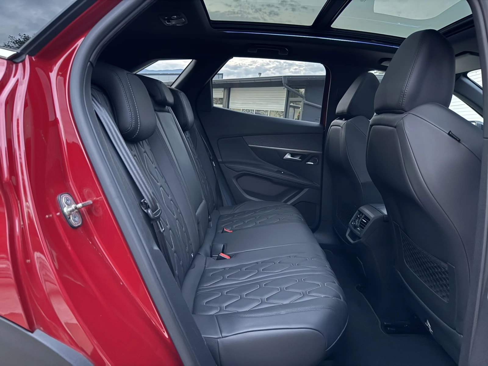 Peugeot 3008 GT LINE 1.5HDI 130hp  | Mobile.bg — изображение 17