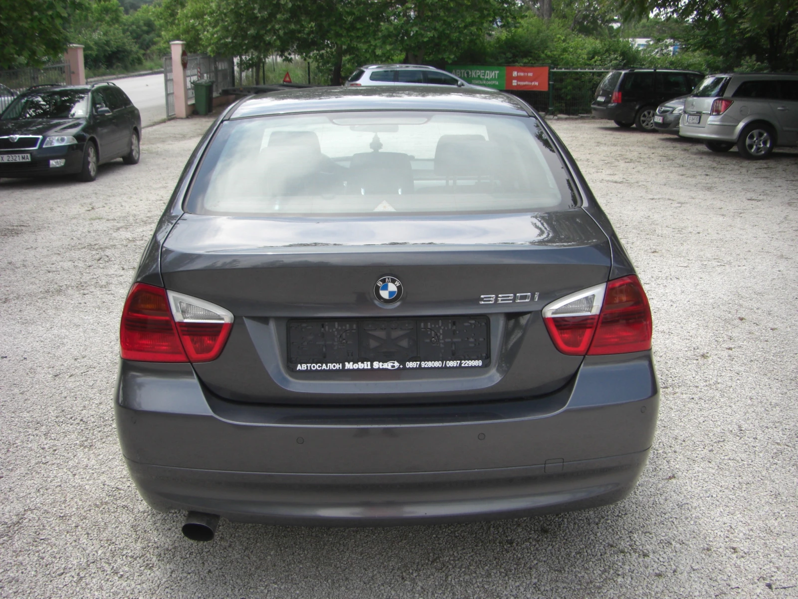 BMW 320 i 6ck. 150k.c, снимка 4 - Автомобили и джипове - 53955836