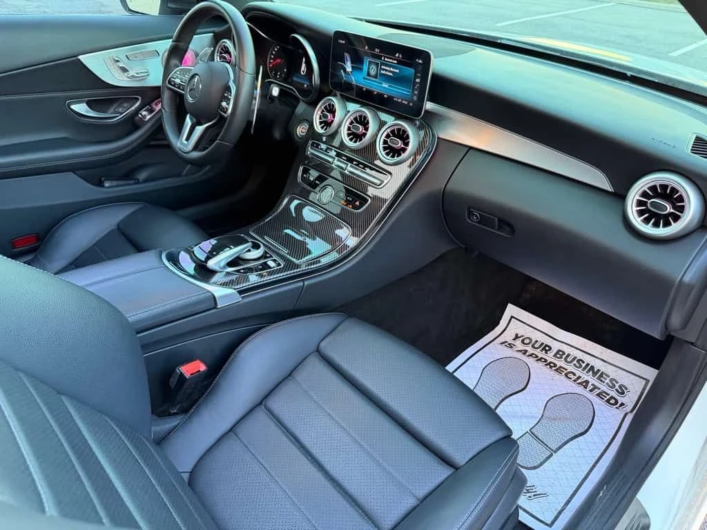 Mercedes-Benz C 300 4MATIC Coupe/CARFAX/PANO/HEATED SEATS/BURMASTER/, снимка 13 - Автомобили и джипове - 54219180