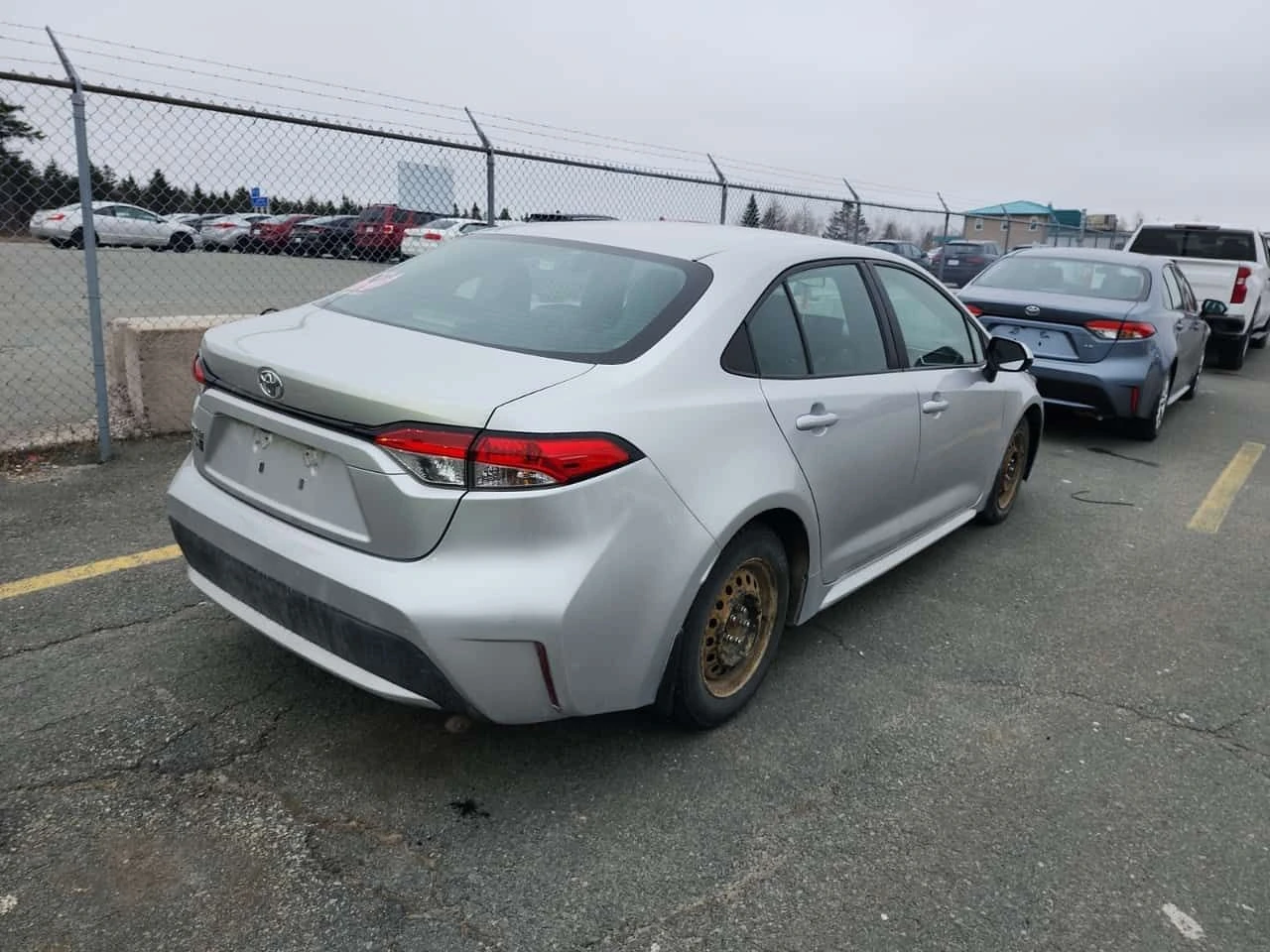 Toyota Corolla L| ��������| CARFAX|  | Mobile.bg � ����������� 3