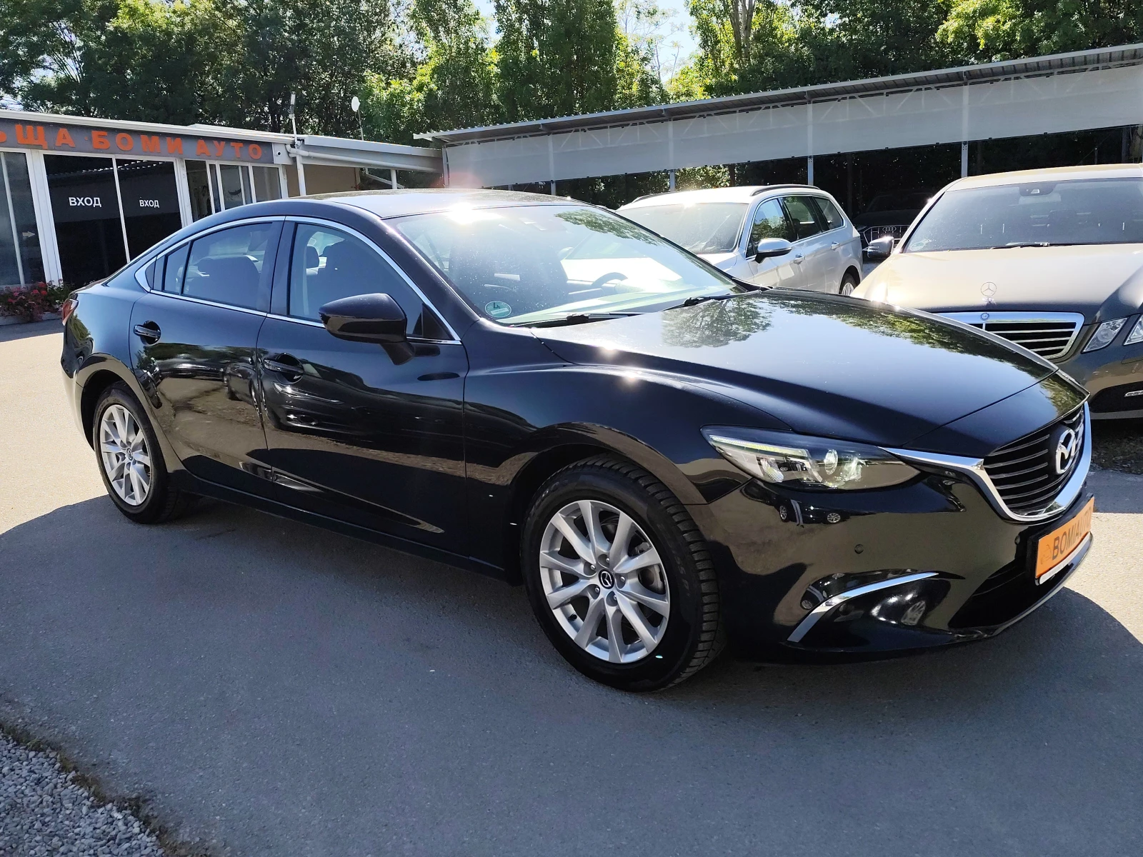 Mazda 6 2.2D* SKYACTIV* FACE* АВТОМАТИК* LED* NAVI* EURO6*, снимка 3 - Автомобили и джипове - 54707486