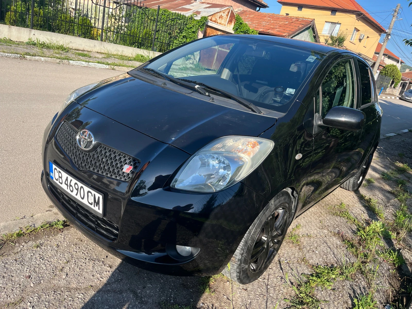 Toyota Yaris, снимка 3 - Автомобили и джипове - 54903661