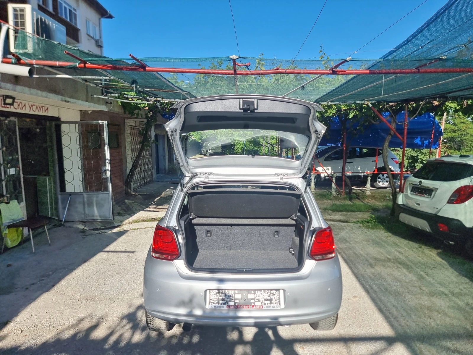 VW Polo 1.6TDI* 90kc, снимка 14 - Автомобили и джипове - 54948712