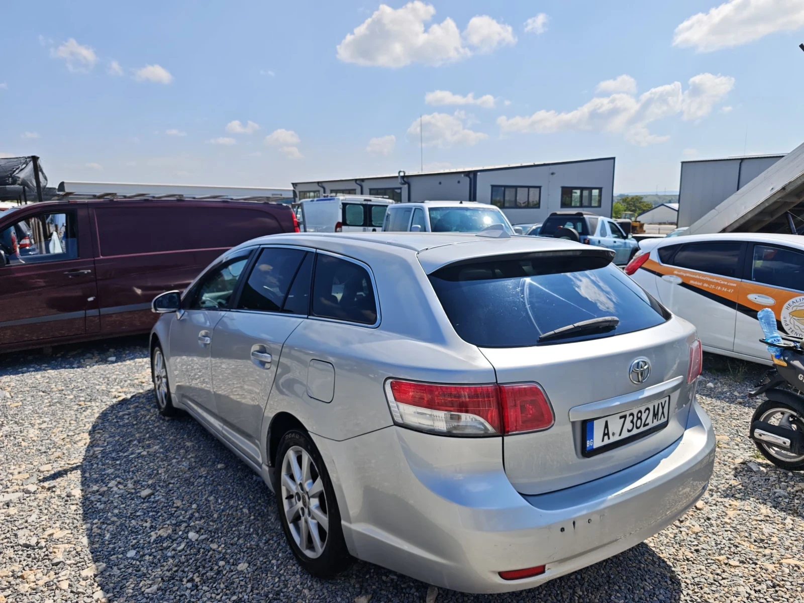 Toyota Avensis, снимка 7 - Автомобили и джипове - 55295540