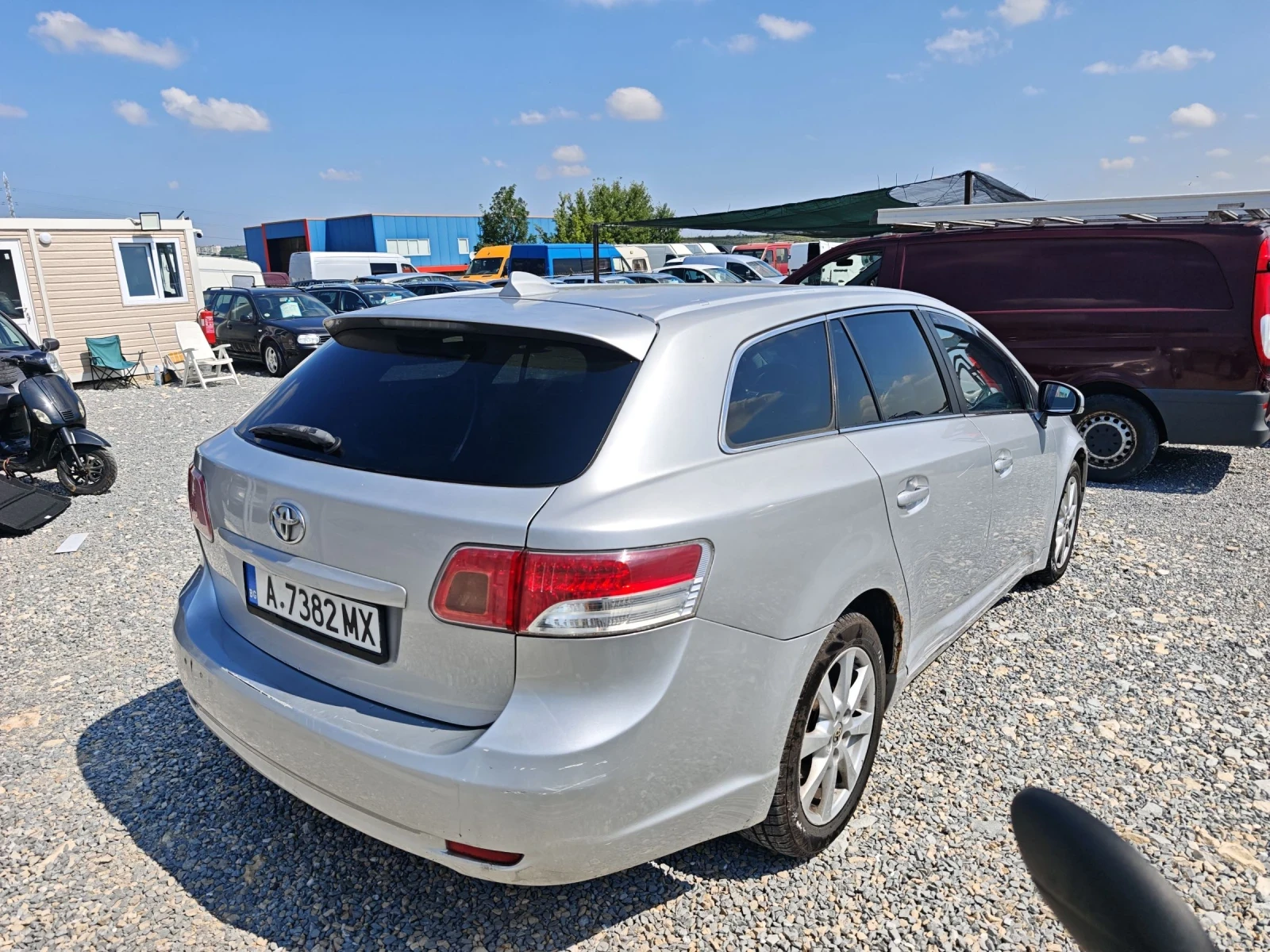 Toyota Avensis, снимка 5 - Автомобили и джипове - 55295540