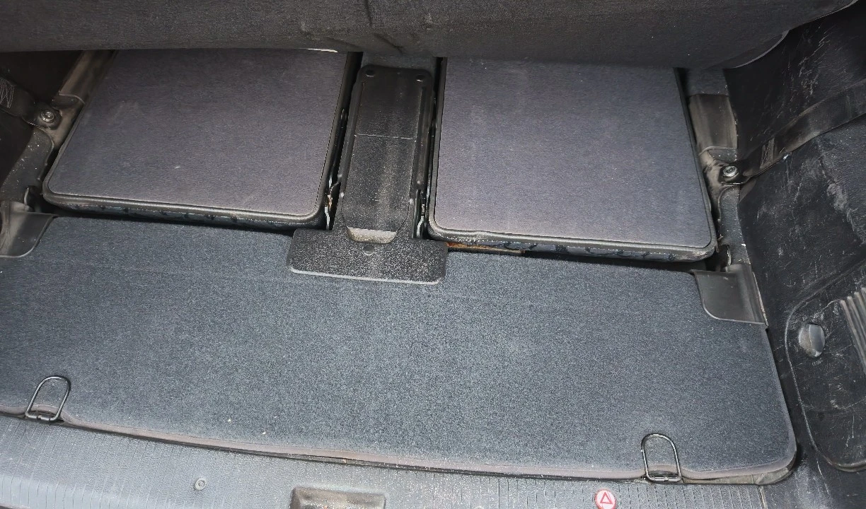 Opel Zafira, снимка 8 - Автомобили и джипове - 55441918
