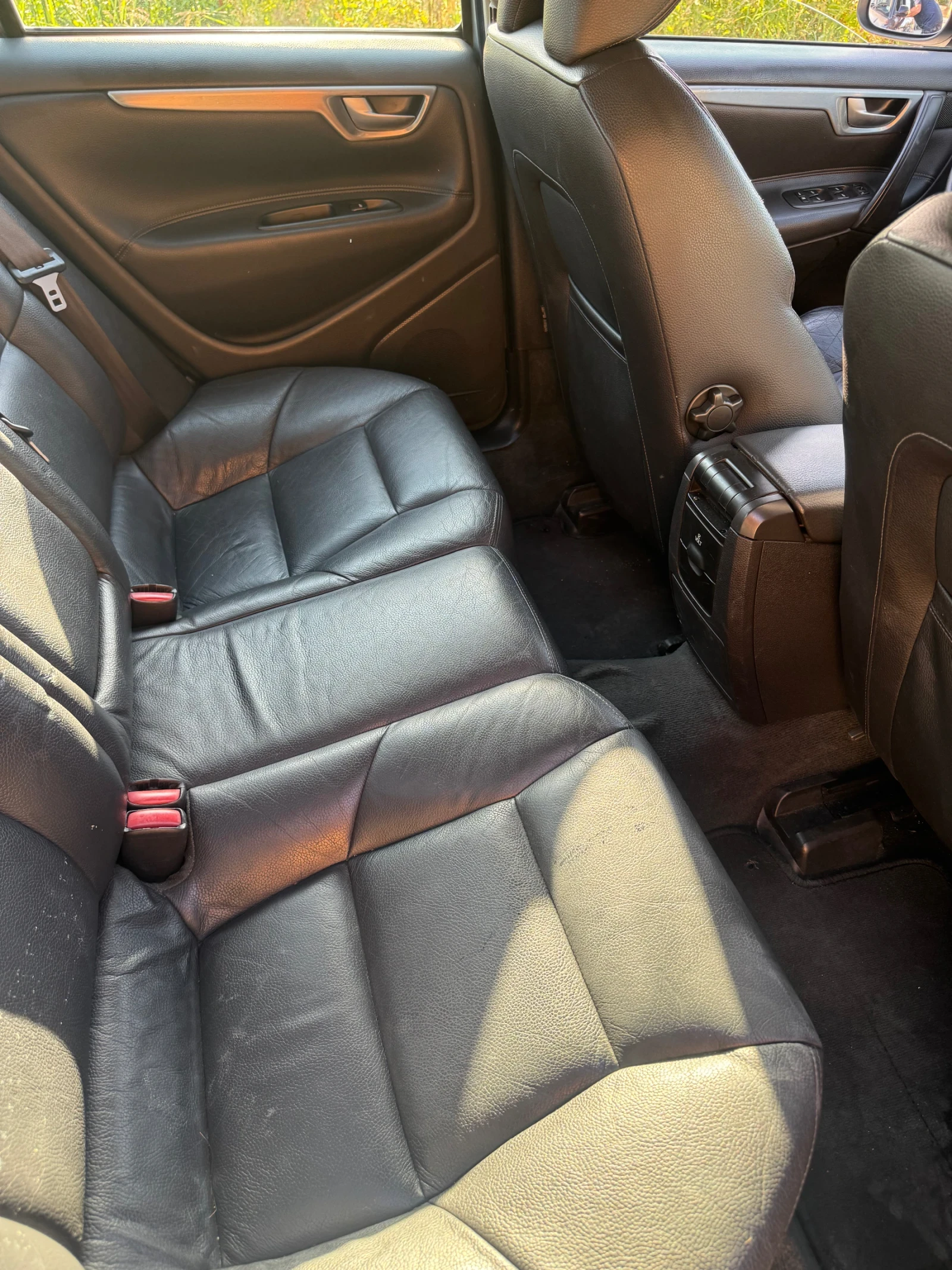 Volvo S60, снимка 8 - Автомобили и джипове - 55875725