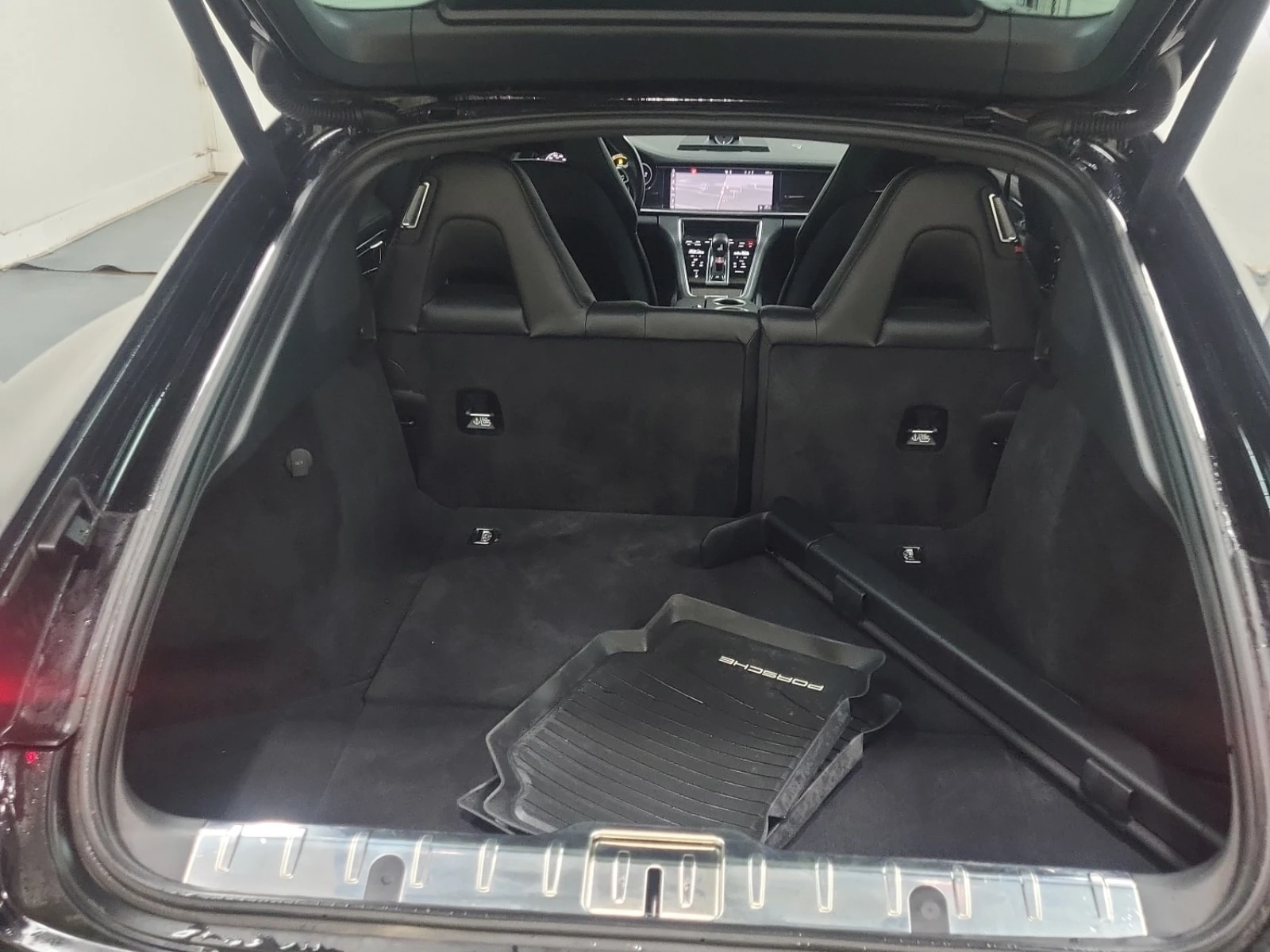Porsche Panamera * PDK* BOSE* ПОДГРЕВ* ПАНОРАМА* , снимка 15 - Автомобили и джипове - 56021045